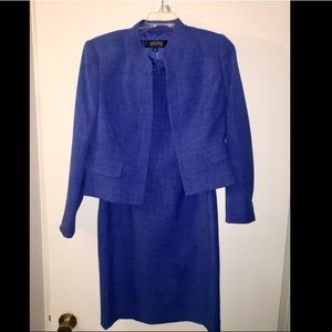 SOLD!! Kasper 2-piece dress suit, size 4P